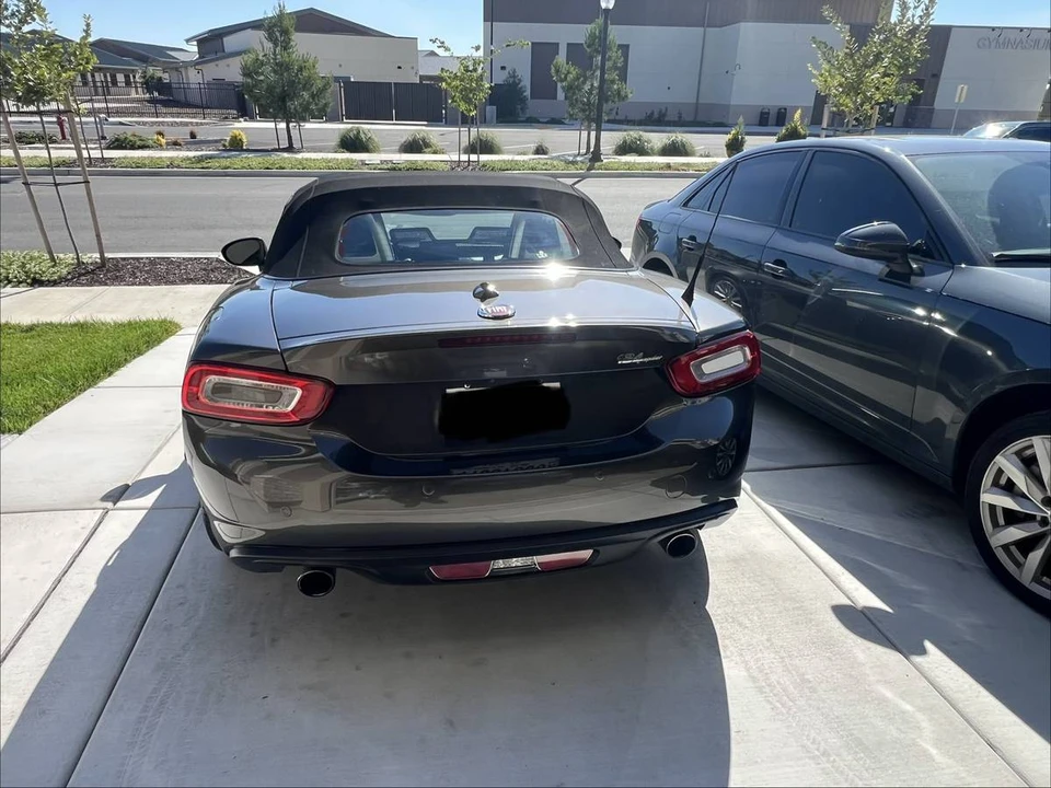 2017 Fiat 124 Spider - Image 6 of 12