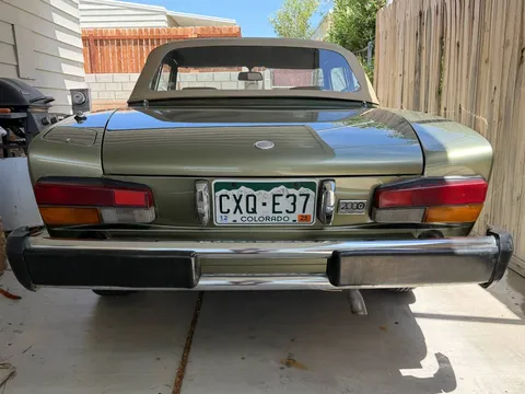1981 Fiat 124 Spider 2000 Convertible
