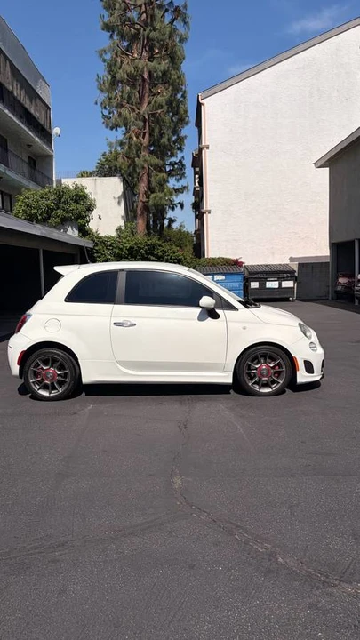 2015 Fiat Abarth 500 - Image 3 of 14