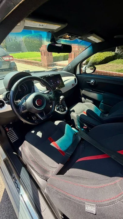 2015 Fiat Abarth 500 - Image 8 of 14