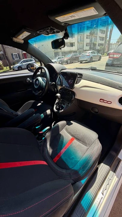2015 Fiat Abarth 500 - Image 9 of 14