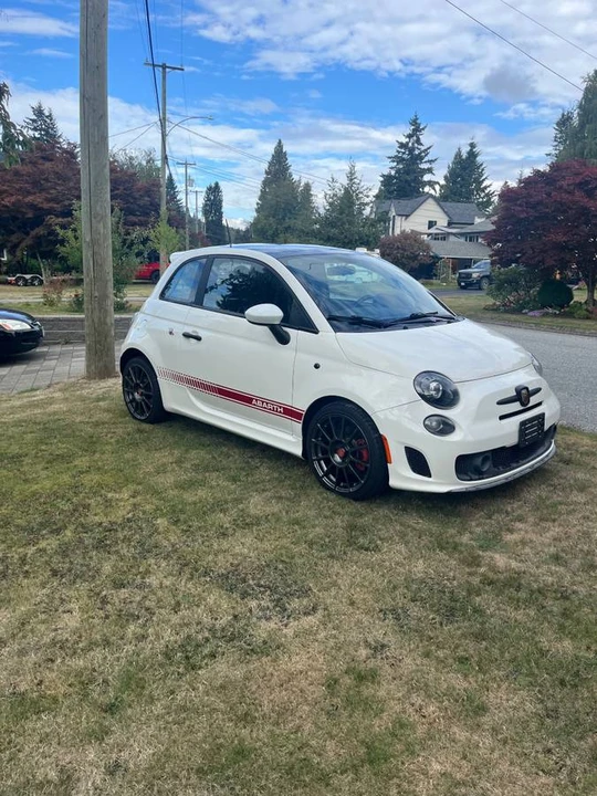 2014 Fiat Abarth 500 - Image 2 of 10