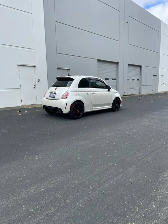 2016 Fiat Abarth 500 - Image 4 of 7