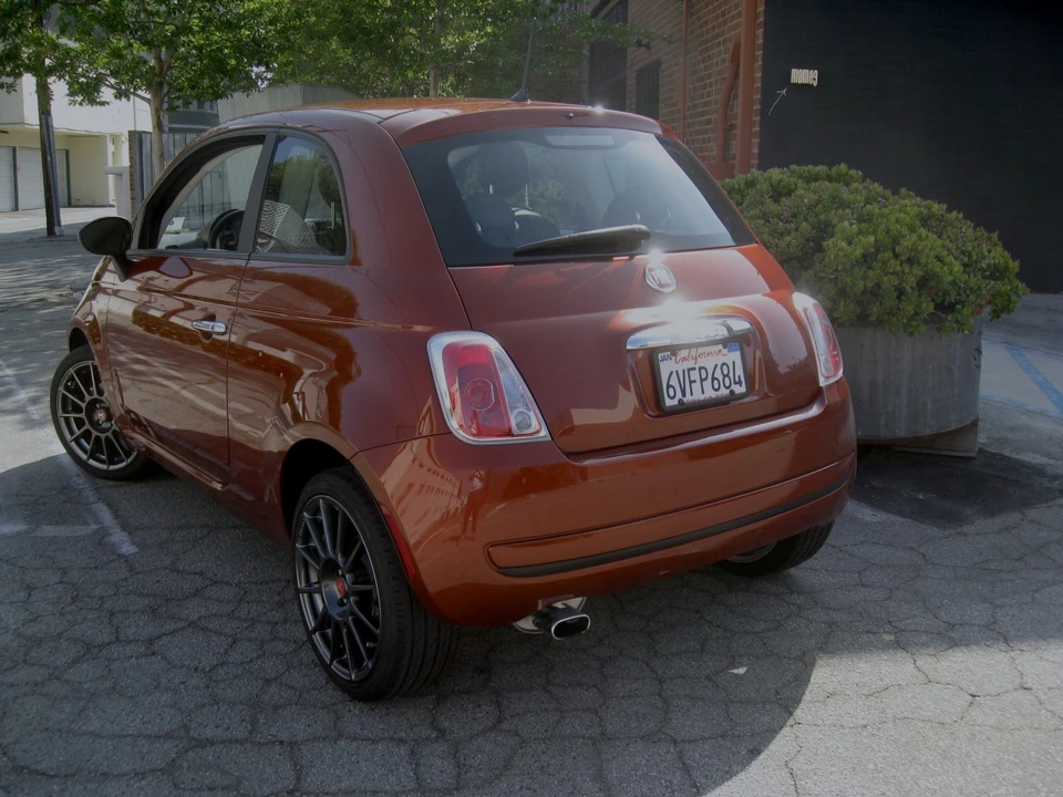 2012 Fiat 500 - Image 2 of 5