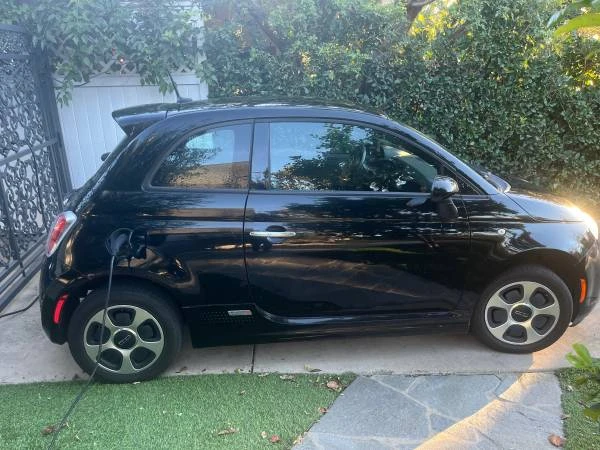 2014 Fiat 500e - Image 5 of 11