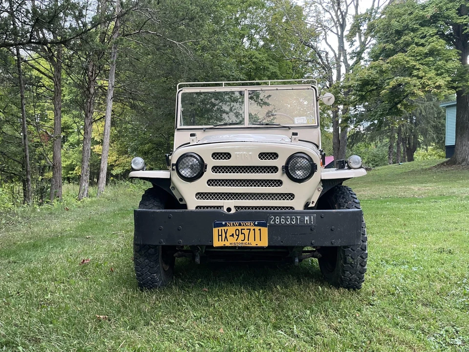 Fiat - Image 3 of 31