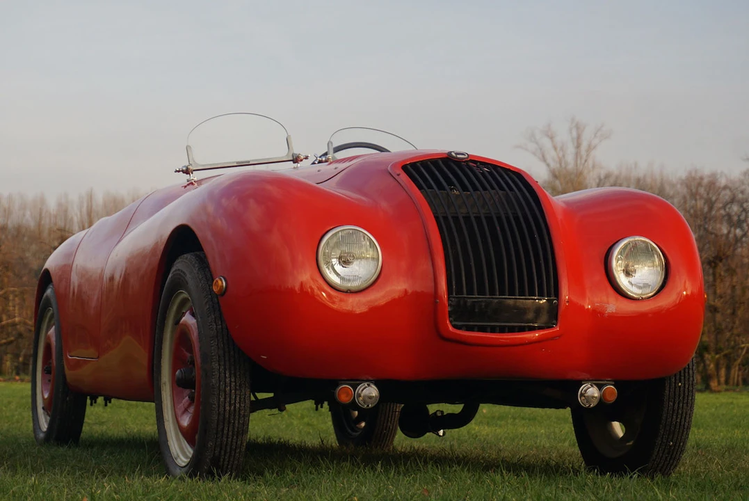 Fiat - Image 6 of 31
