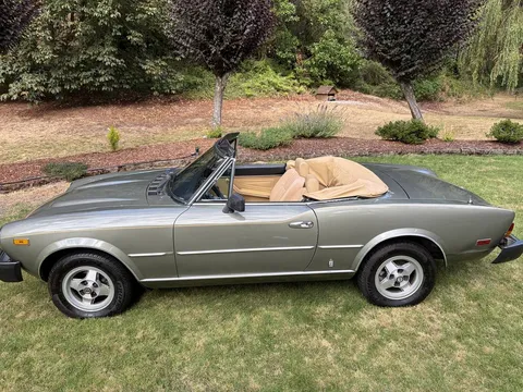 1980 Fiat 124 Spider