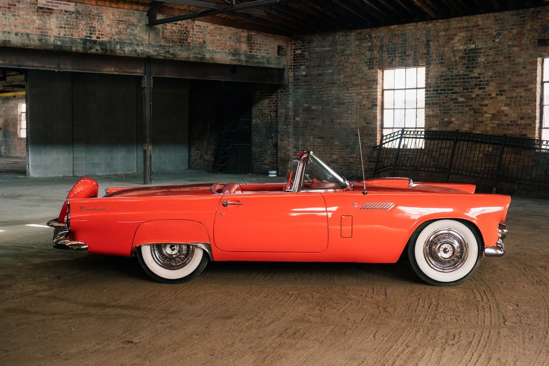 1956 Ford Thunderbird 1st Gen - Image 19 of 31