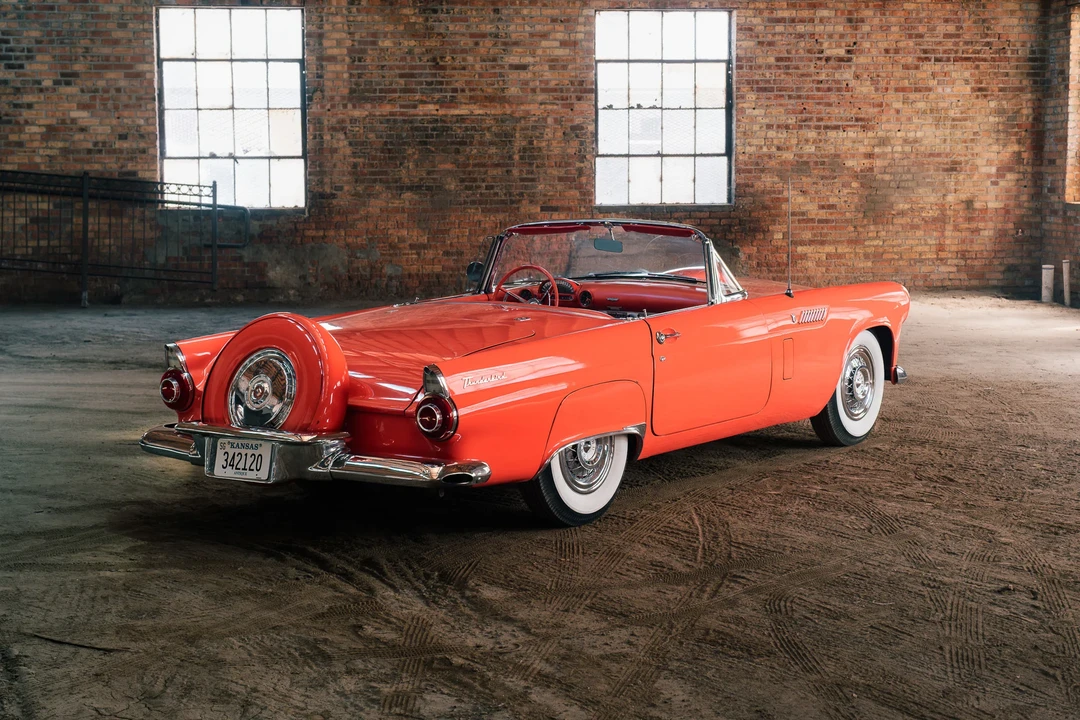 1956 Ford Thunderbird 1st Gen - Image 17 of 31