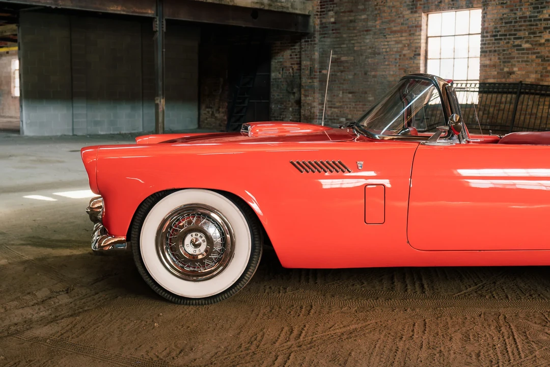 1956 Ford Thunderbird 1st Gen - Image 26 of 31