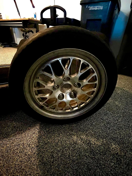 1990 Parts & Memorabilia Other Wheels - Image 6 of 10
