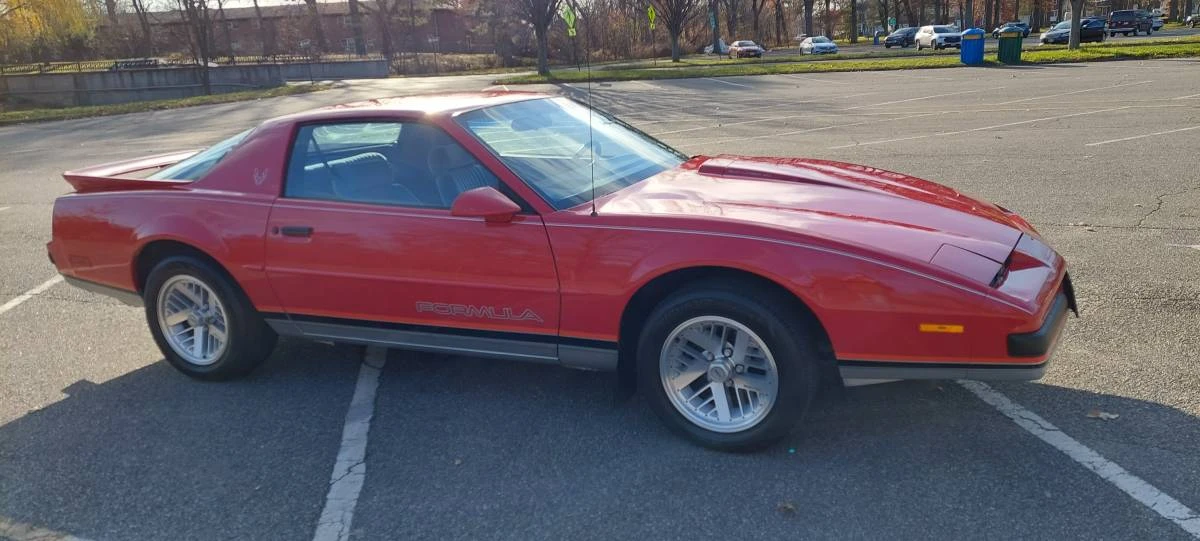 1988 Pontiac Firebird 3rd Gen - Image 3 of 3