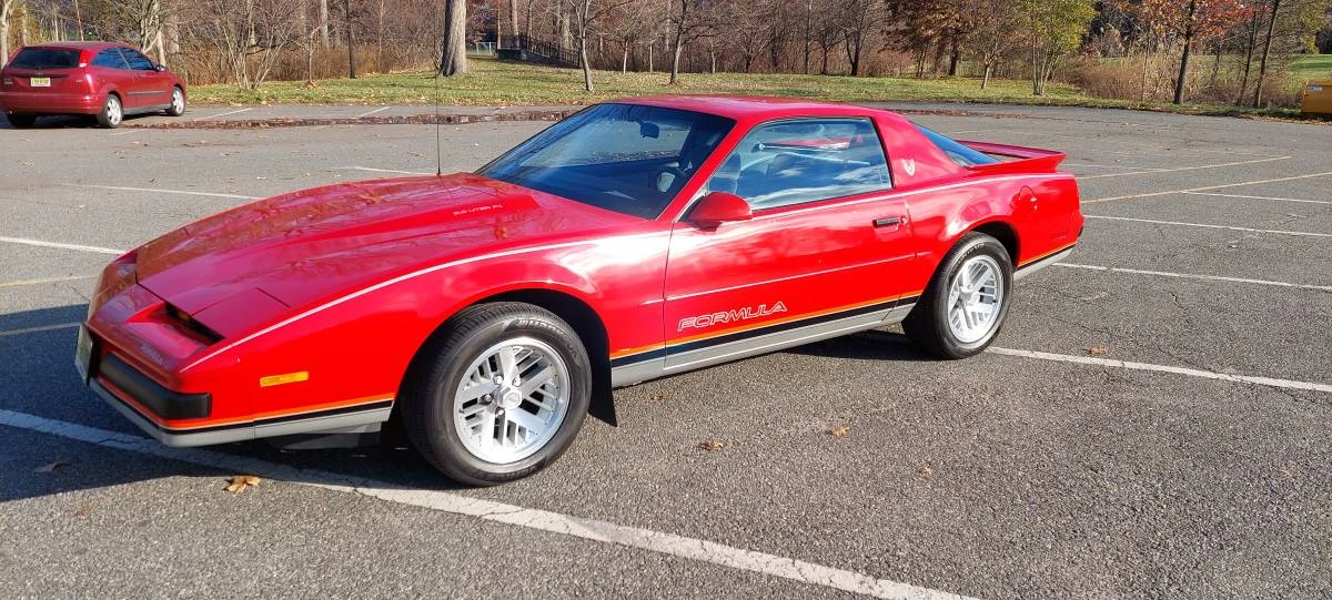 1988 Pontiac Firebird 3rd Gen - Image 2 of 3
