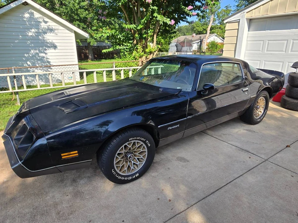 1979 Pontiac Firebird Formula 2nd Gen - Image 2 of 17