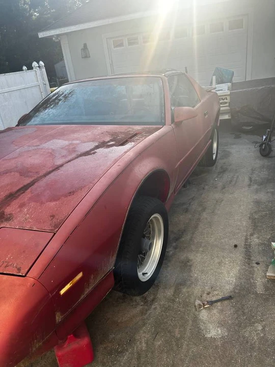 1991 Pontiac Firebird Trans Am 3rd Gen - Image 4 of 16