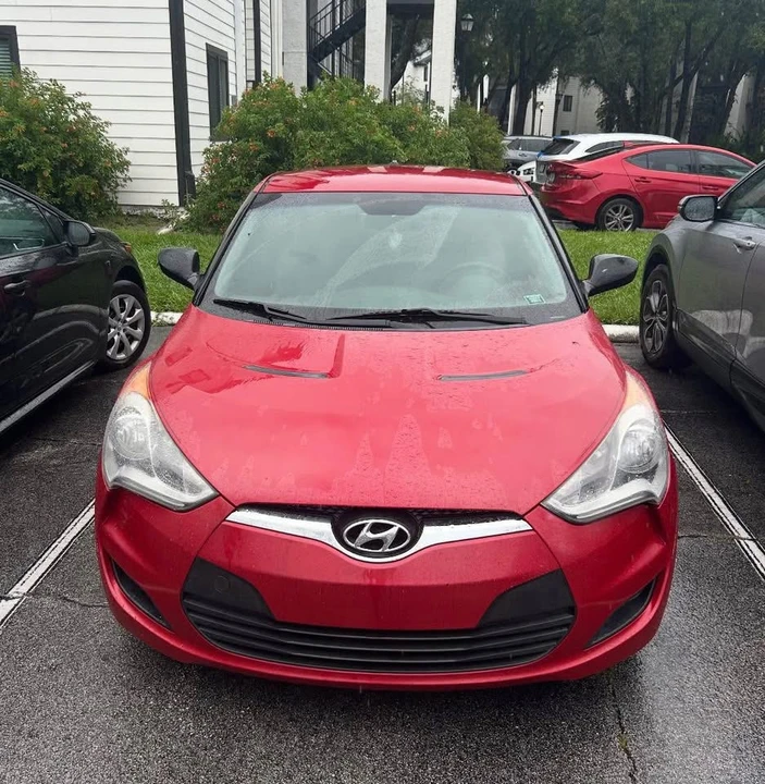 2012 Hyundai Veloster - Image 4 of 10