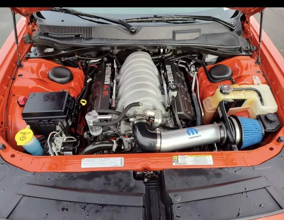 2008 Dodge Challenger SRT8 & 392 3rd Gen - Image 2 of 18