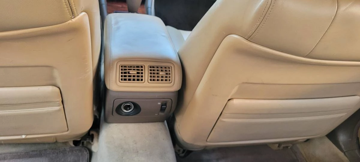 1994 Lexus LS 1st Gen - Image 15 of 24