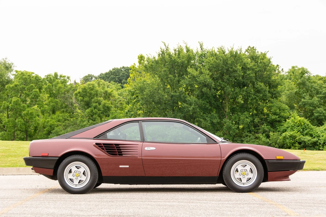1981 Ferrari Mondial 8 - Image 9 of 31