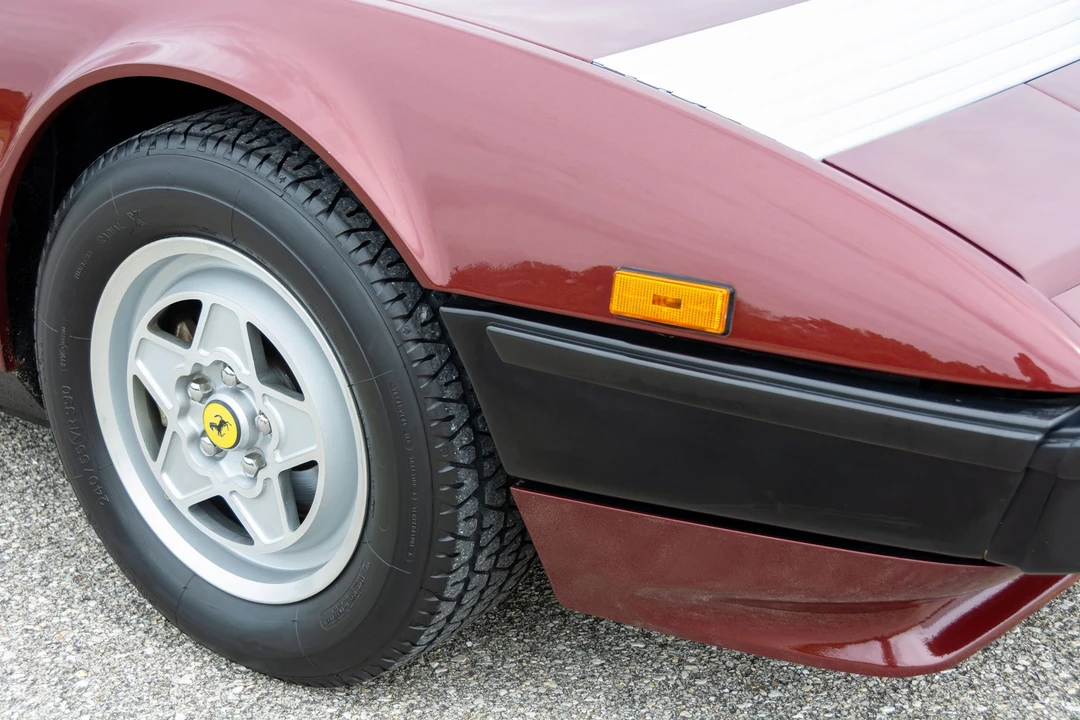 1981 Ferrari Mondial 8 - Image 13 of 31