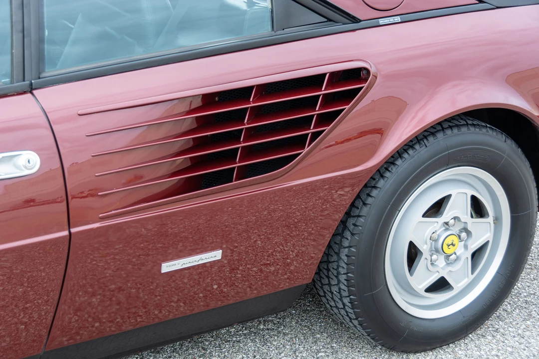 1981 Ferrari Mondial 8 - Image 24 of 31