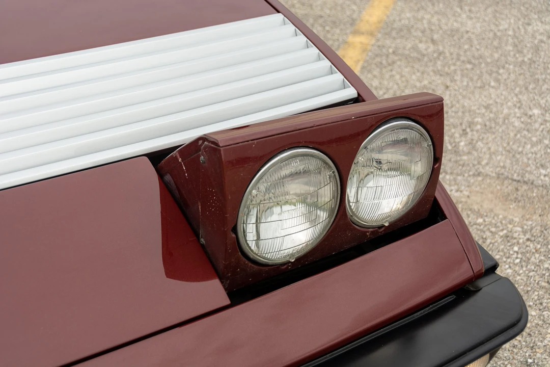 1981 Ferrari Mondial 8 - Image 19 of 31
