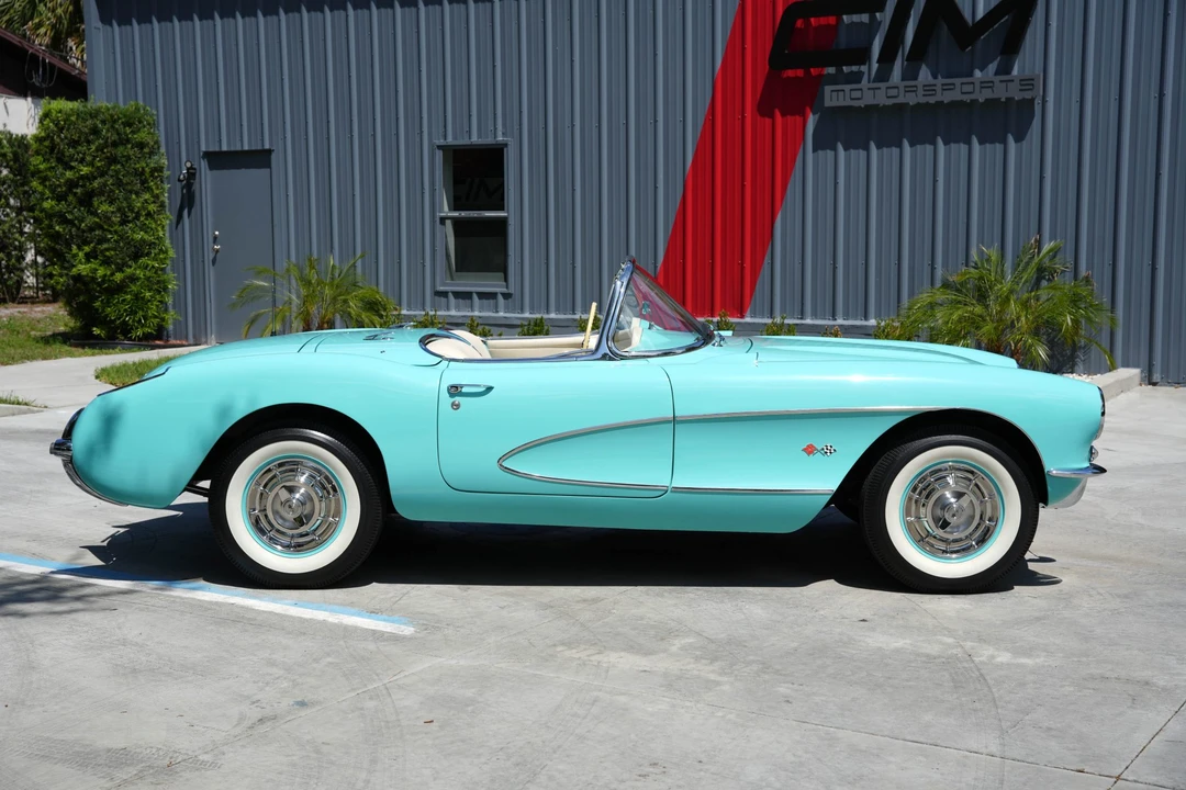 1957 Chevrolet Corvette C1 - Image 10 of 31