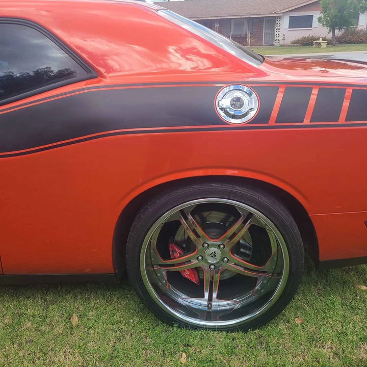 2008 Dodge Challenger SRT8 & 392 3rd Gen - Image 2 of 9