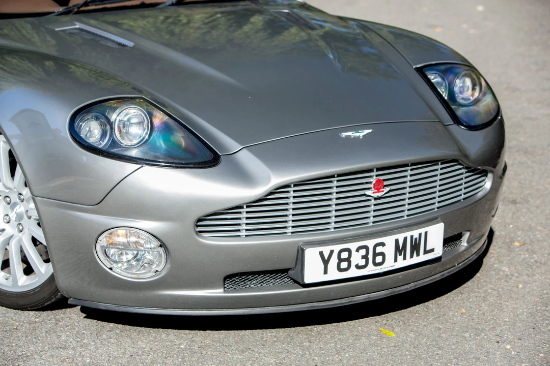 2001 Aston Martin Vanquish 1st Gen - Image 4 of 29