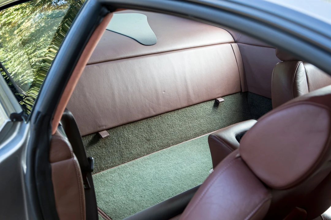 2001 Aston Martin Vanquish 1st Gen - Image 8 of 29