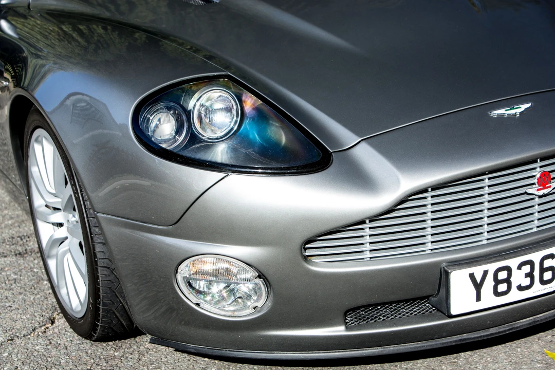 2001 Aston Martin Vanquish 1st Gen - Image 29 of 29