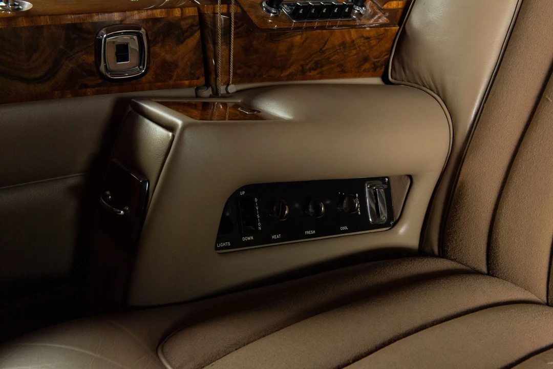 1971 Rolls-Royce Phantom VI - Image 8 of 28