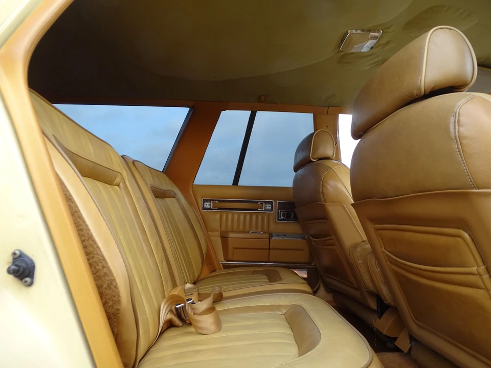 1985 Chrysler LeBaron - Image 3 of 6