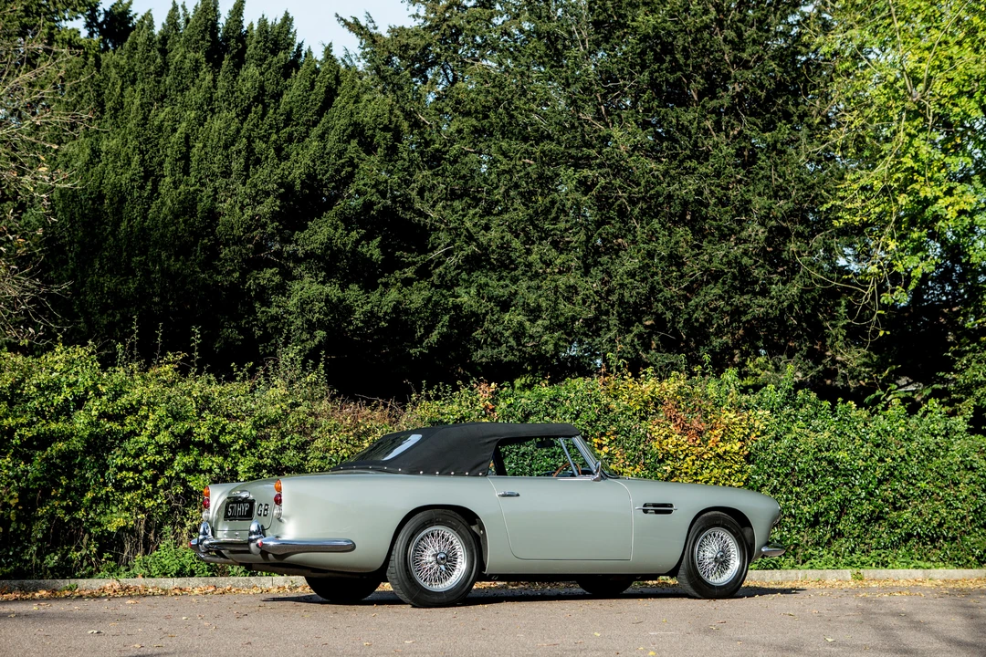 1962 Aston Martin DB4 Convertible - Image 19 of 31