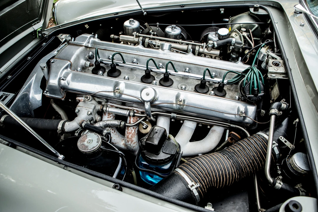1962 Aston Martin DB4 Convertible - Image 3 of 31