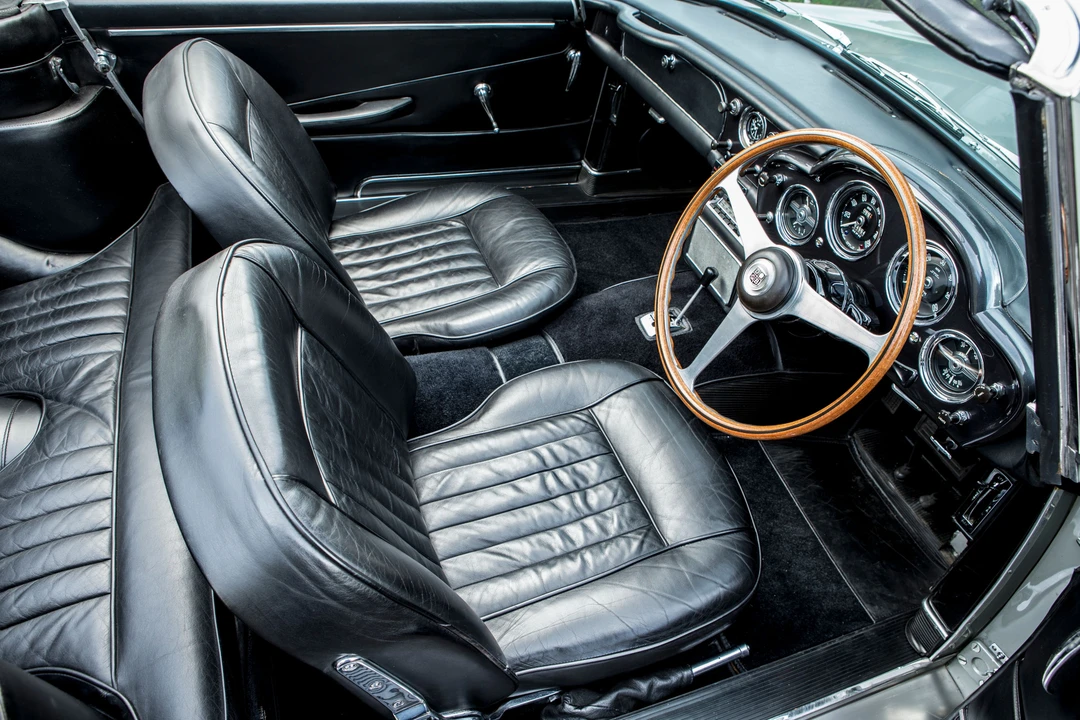 1962 Aston Martin DB4 Convertible - Image 12 of 31