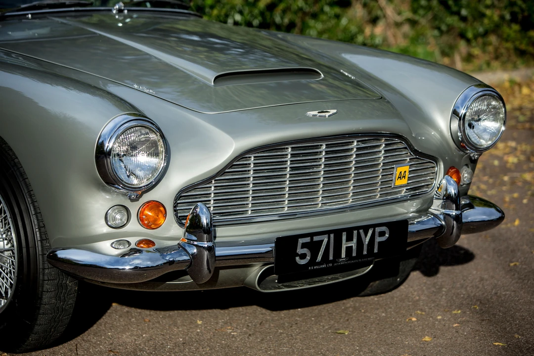 1962 Aston Martin DB4 Convertible - Image 21 of 31