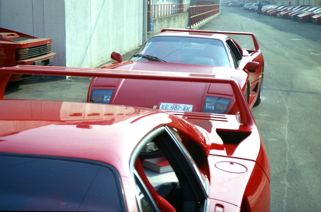 1990 Ferrari F40 - Image 4 of 31