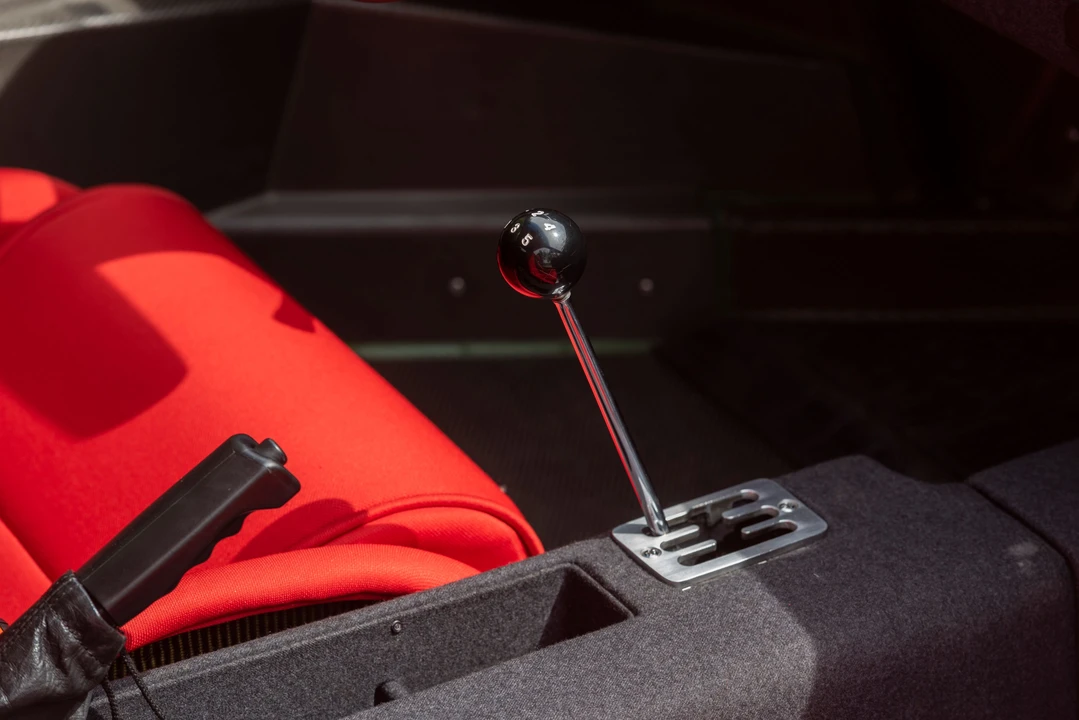1990 Ferrari F40 - Image 19 of 31
