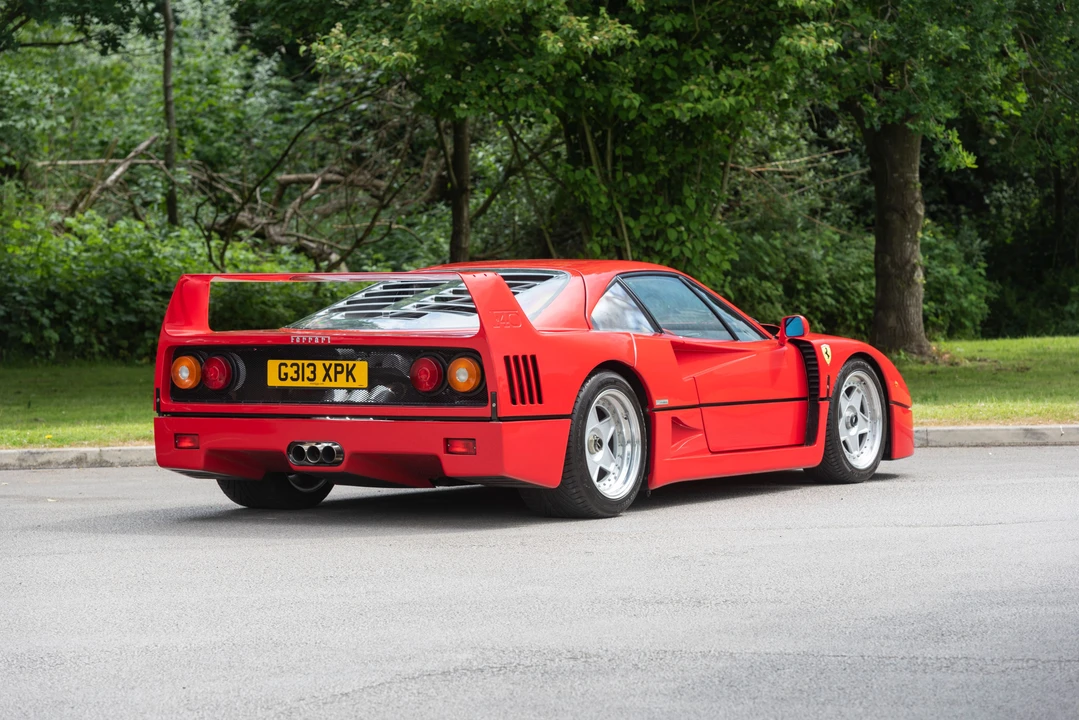 1990 Ferrari F40 - Image 29 of 31
