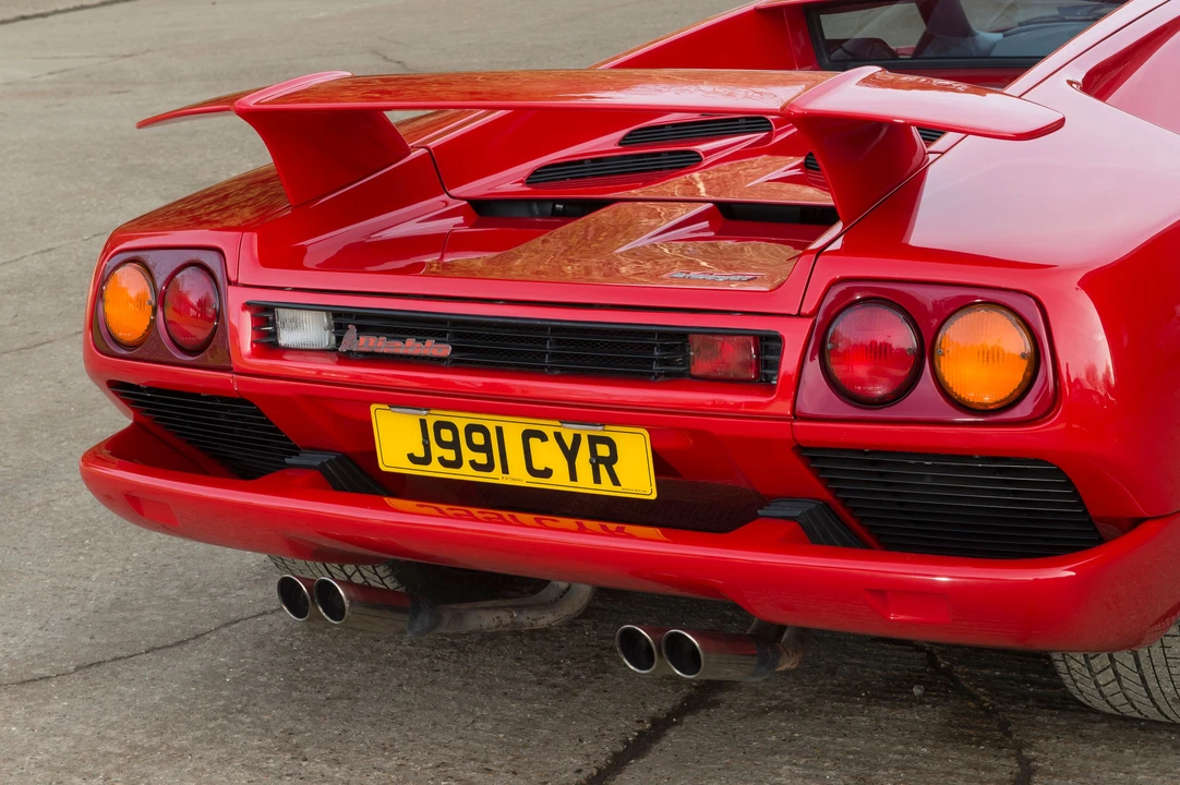 1991 Lamborghini Diablo - Image 16 of 26