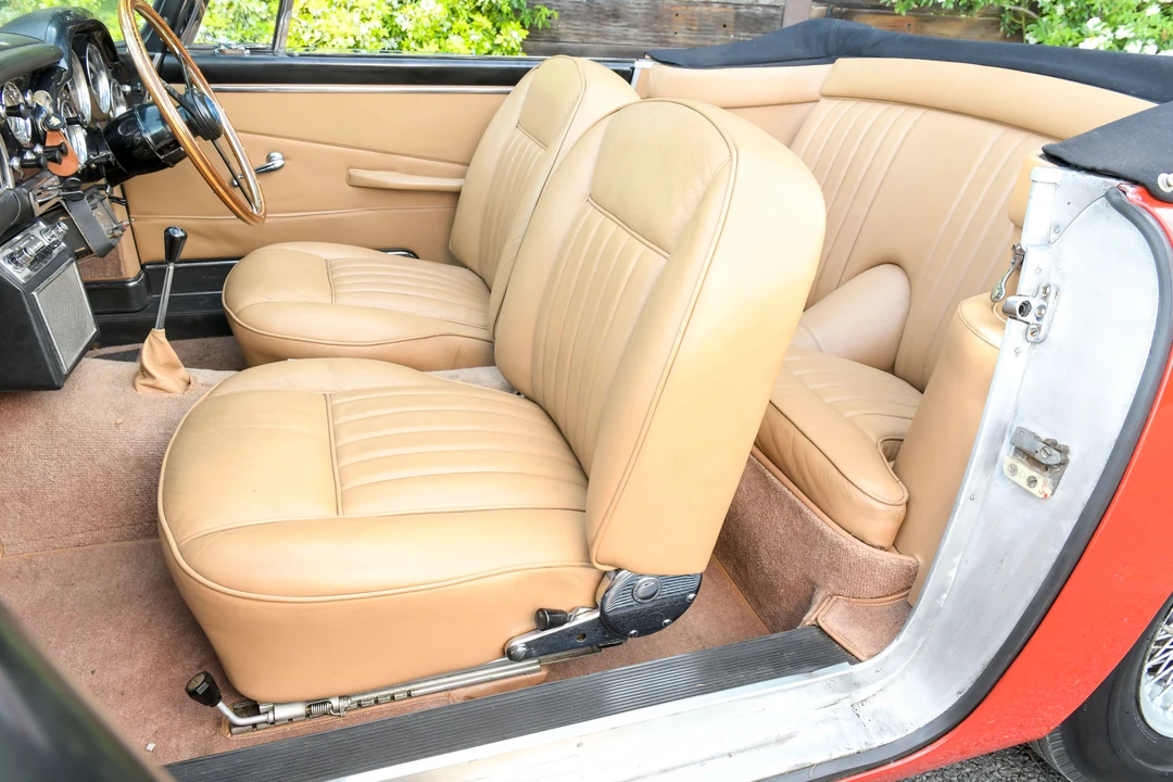 1962 Aston Martin DB4 Convertible - Image 23 of 31