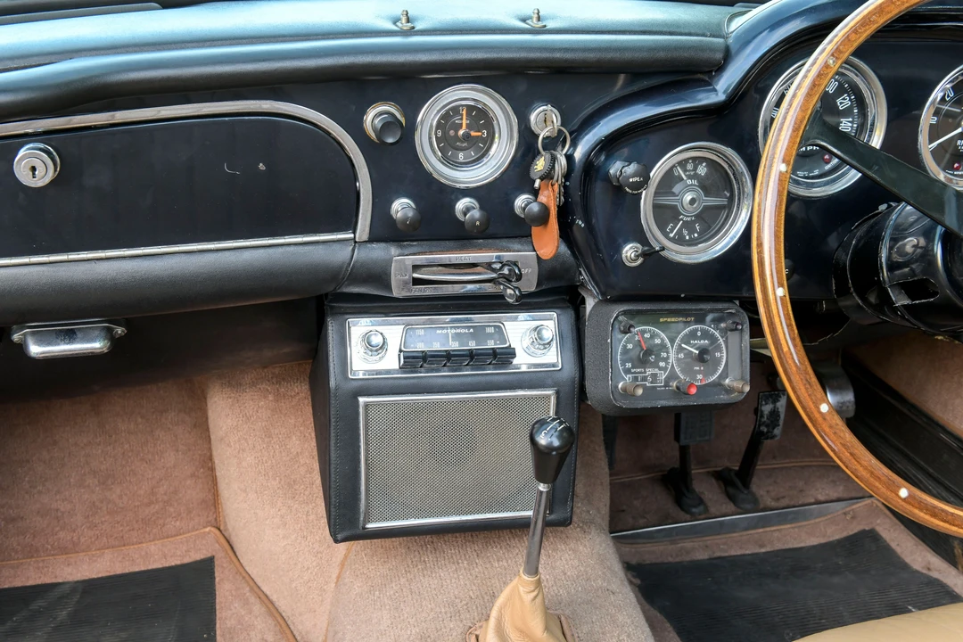 1962 Aston Martin DB4 Convertible - Image 30 of 31