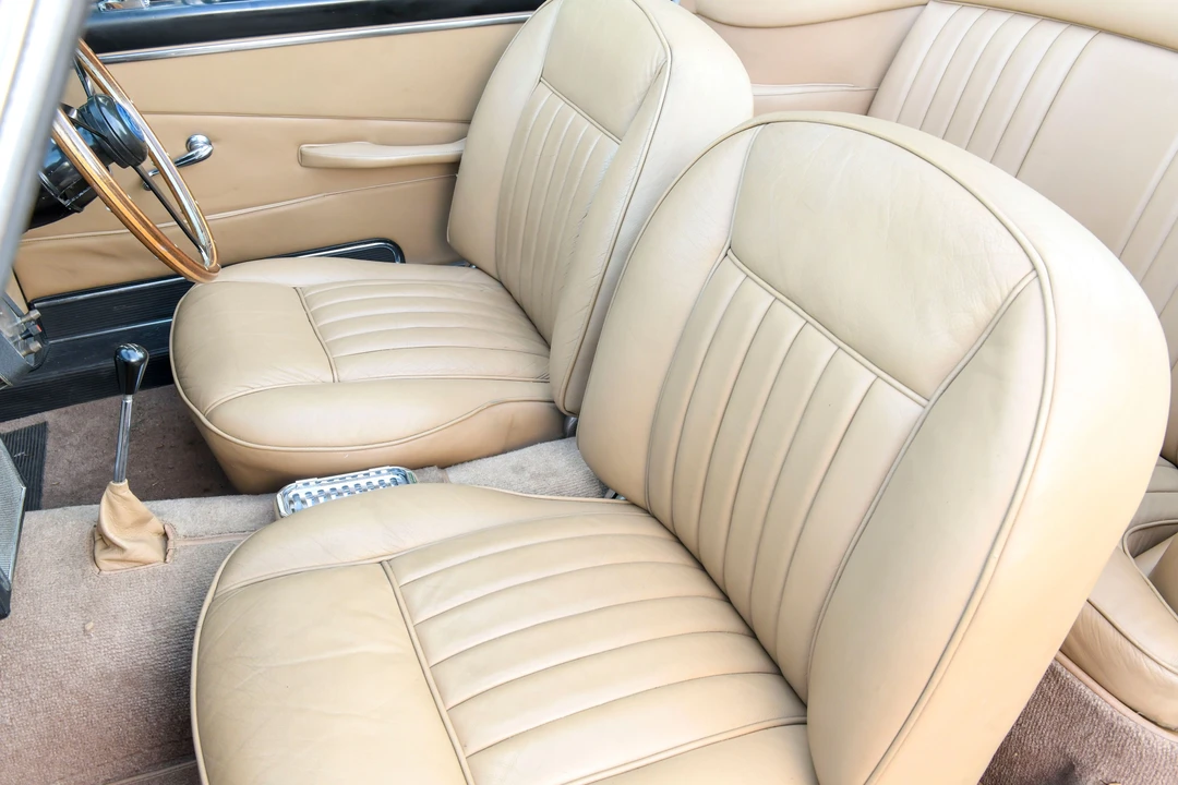 1962 Aston Martin DB4 Convertible - Image 21 of 31