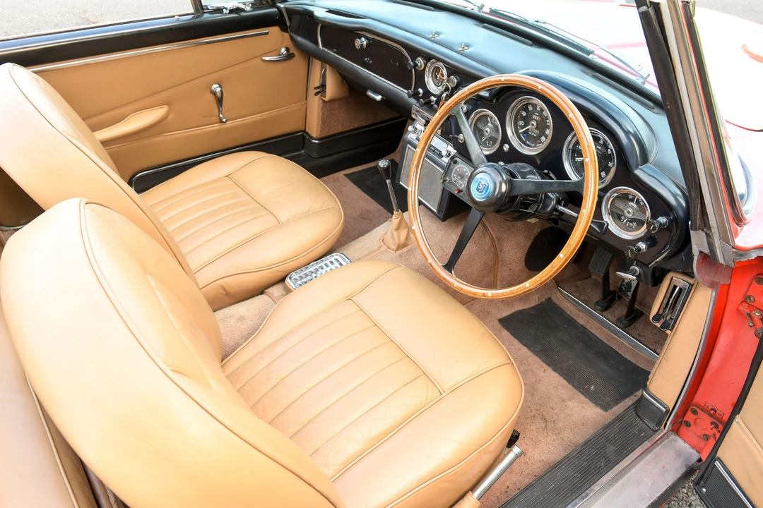 1962 Aston Martin DB4 Convertible - Image 12 of 31