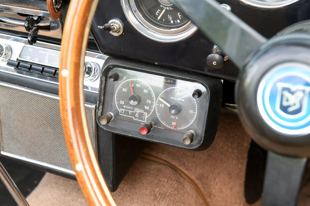 1962 Aston Martin DB4 Convertible - Image 15 of 31