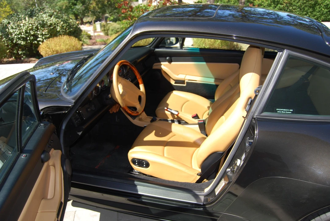 1998 Porsche 911 - Image 5 of 11