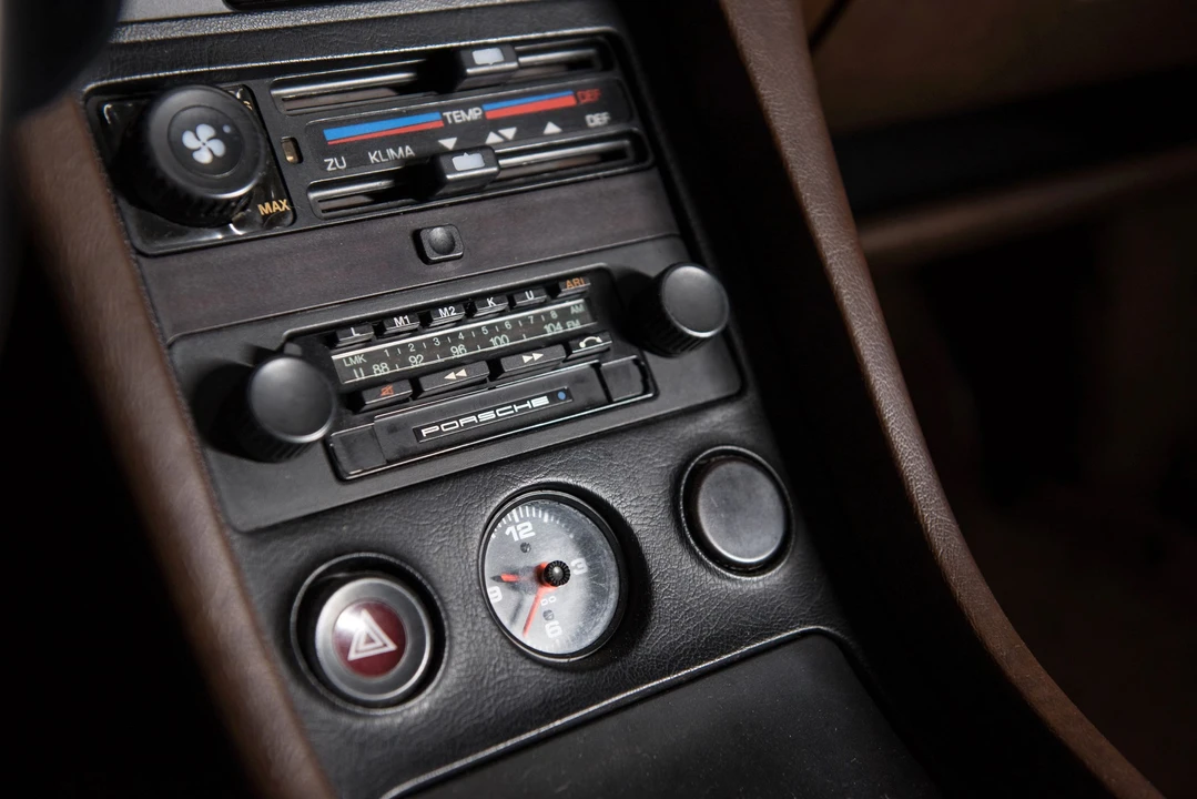 1978 Porsche 928 - Image 9 of 10