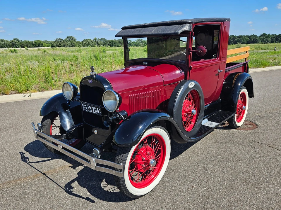 1929 Ford Model A Pickup & Model AA - Image 9 of 31